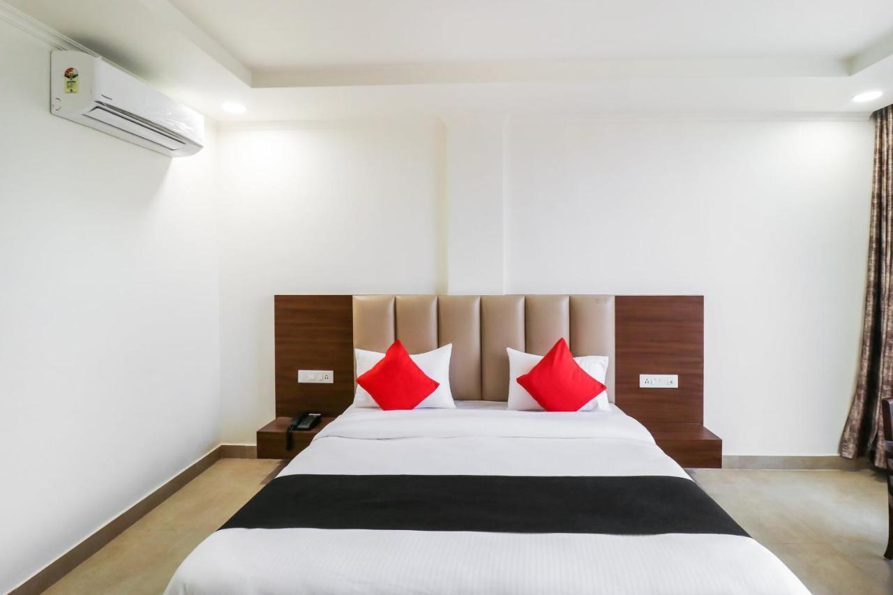 Hotel Grand 81 Faridabad Exterior photo